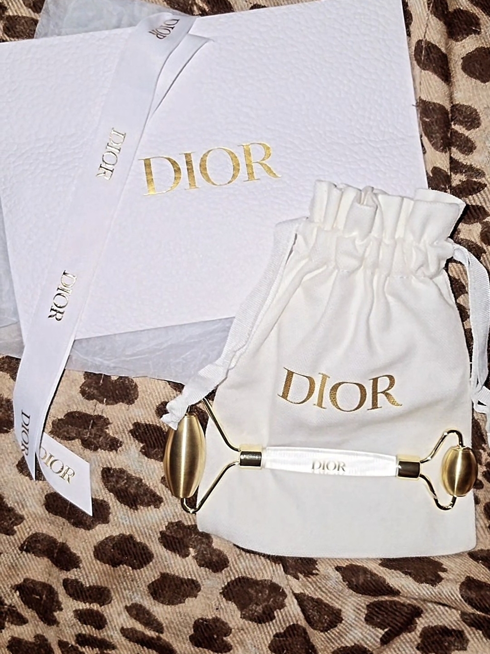 Dior White and Gold Cosmetic Roller Pouch Set